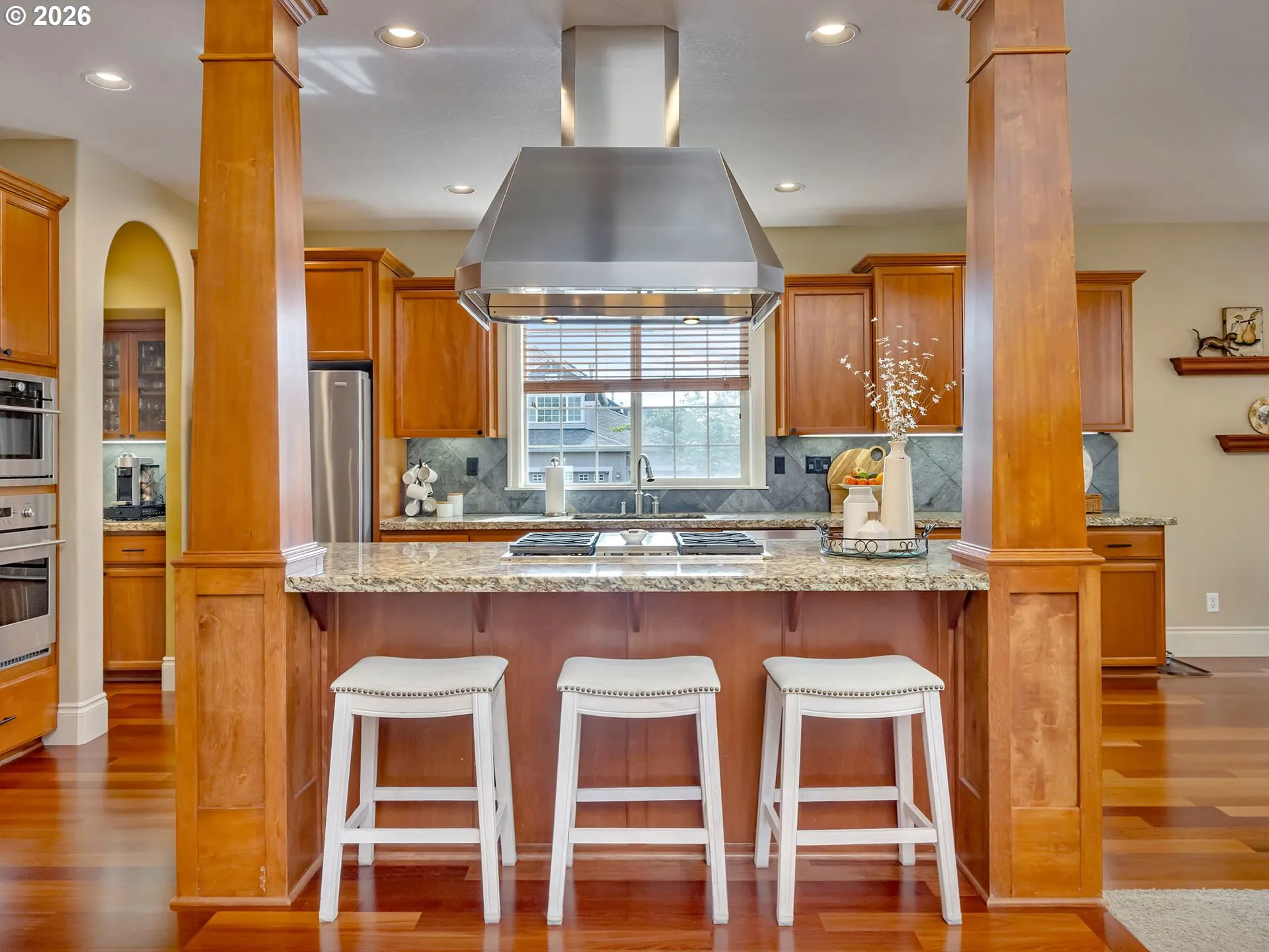 Kitchen-Eating Area