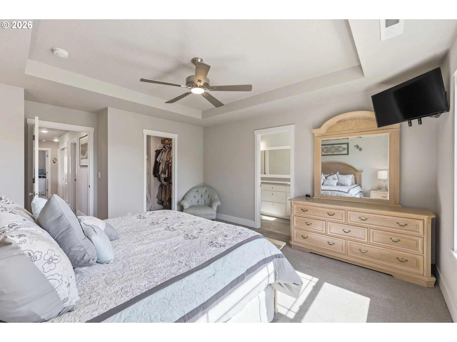 Primary Bedroom-Upper