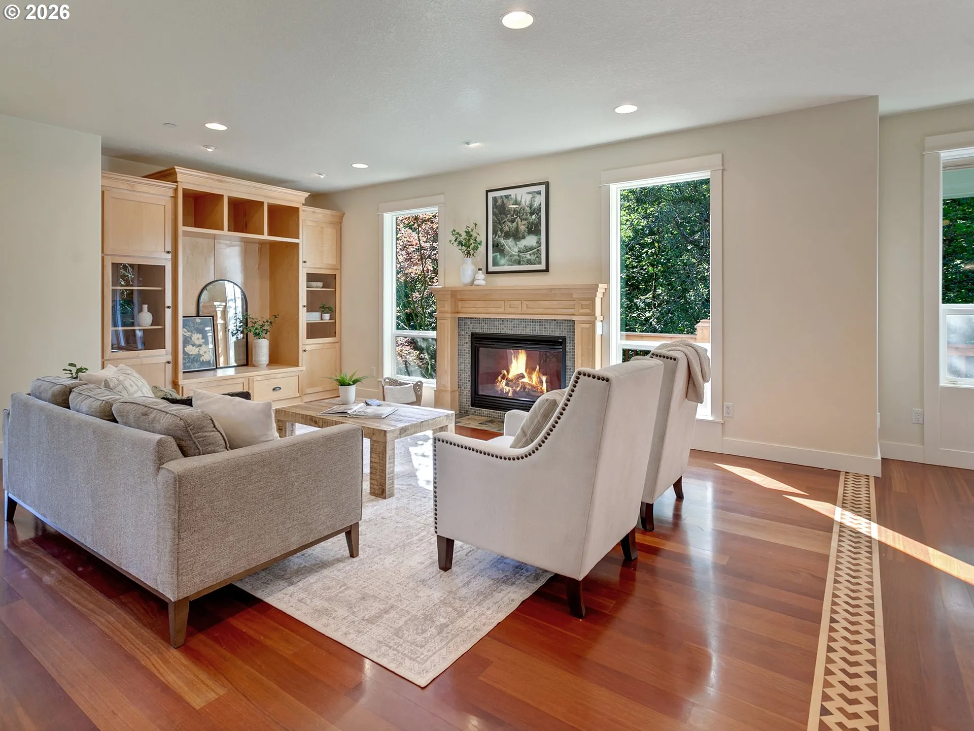 Living Room-Fireplace