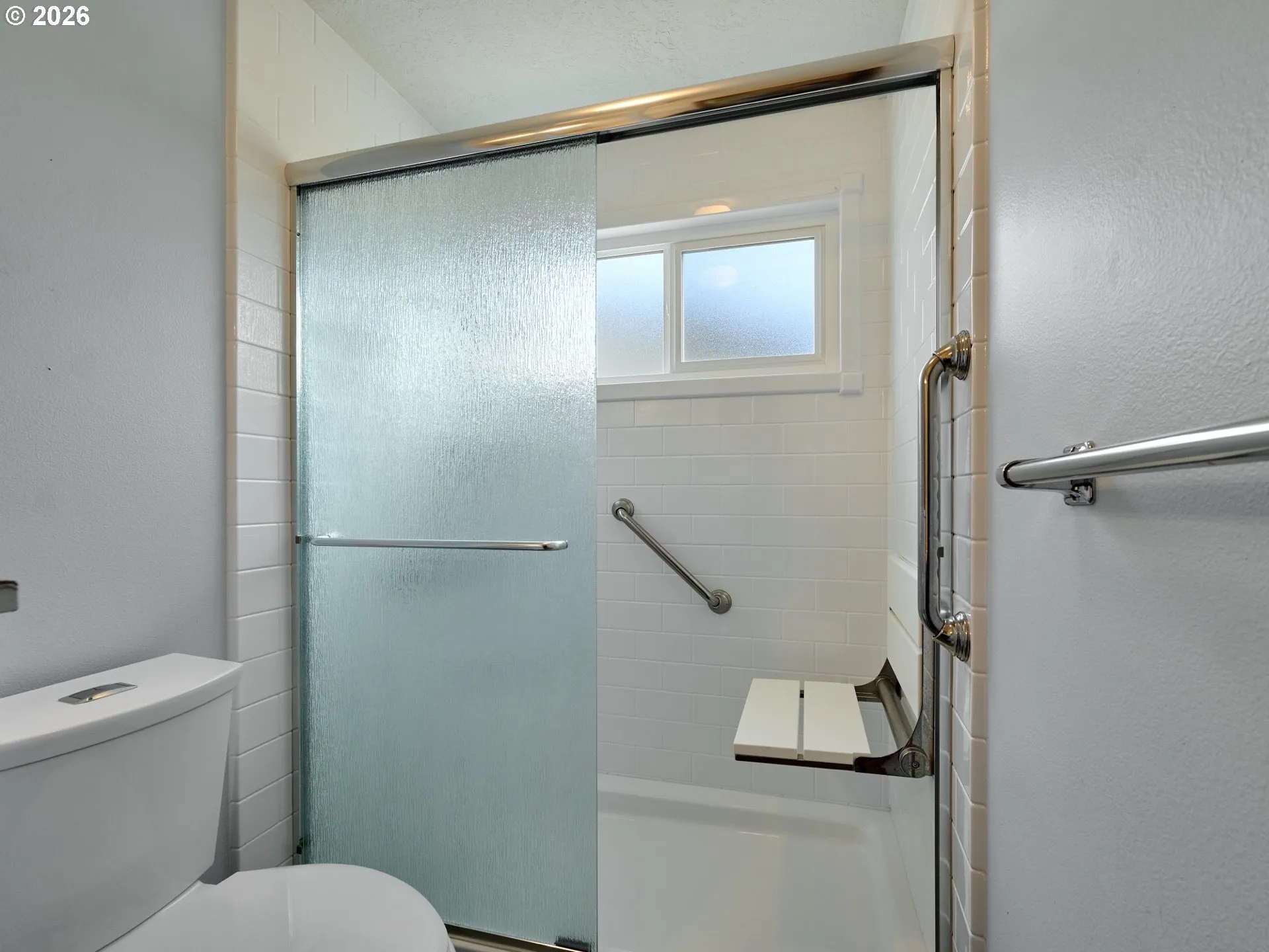 Bathroom-Walk in Shower