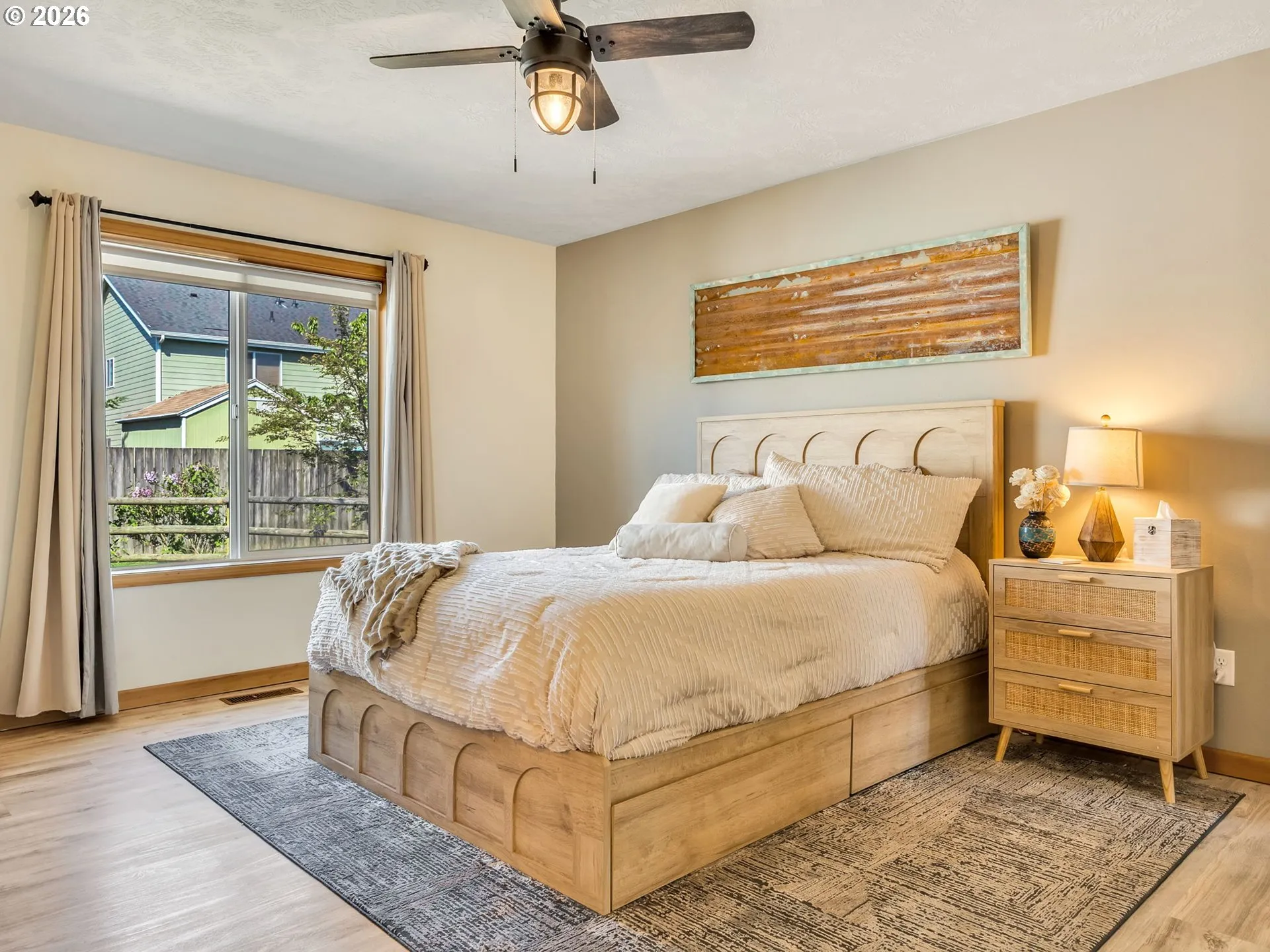 Bedroom, Primary-Ceiling Fan