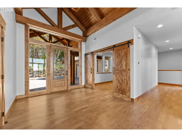 Entrance/Foyer