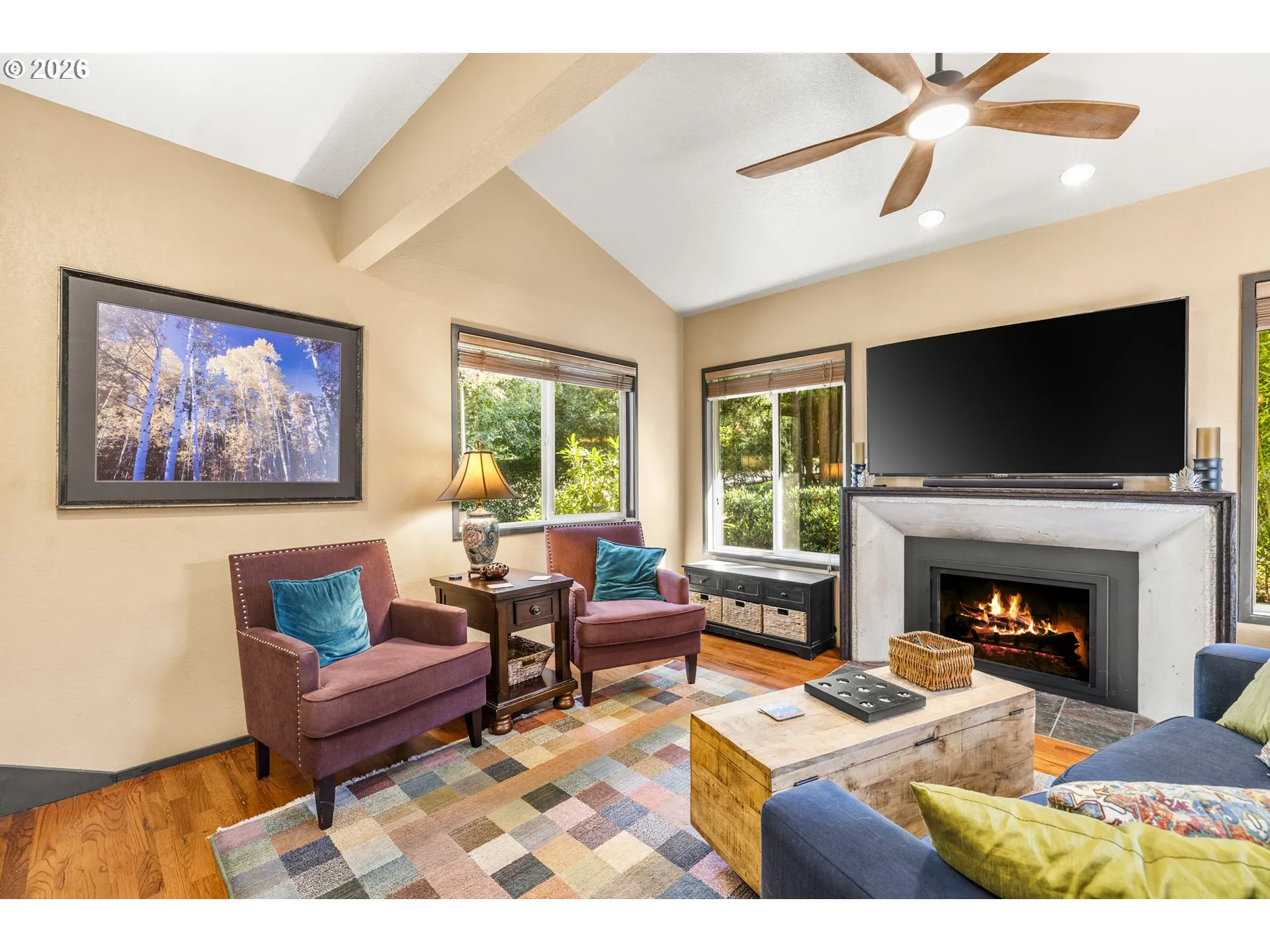 Living Room-Fireplace