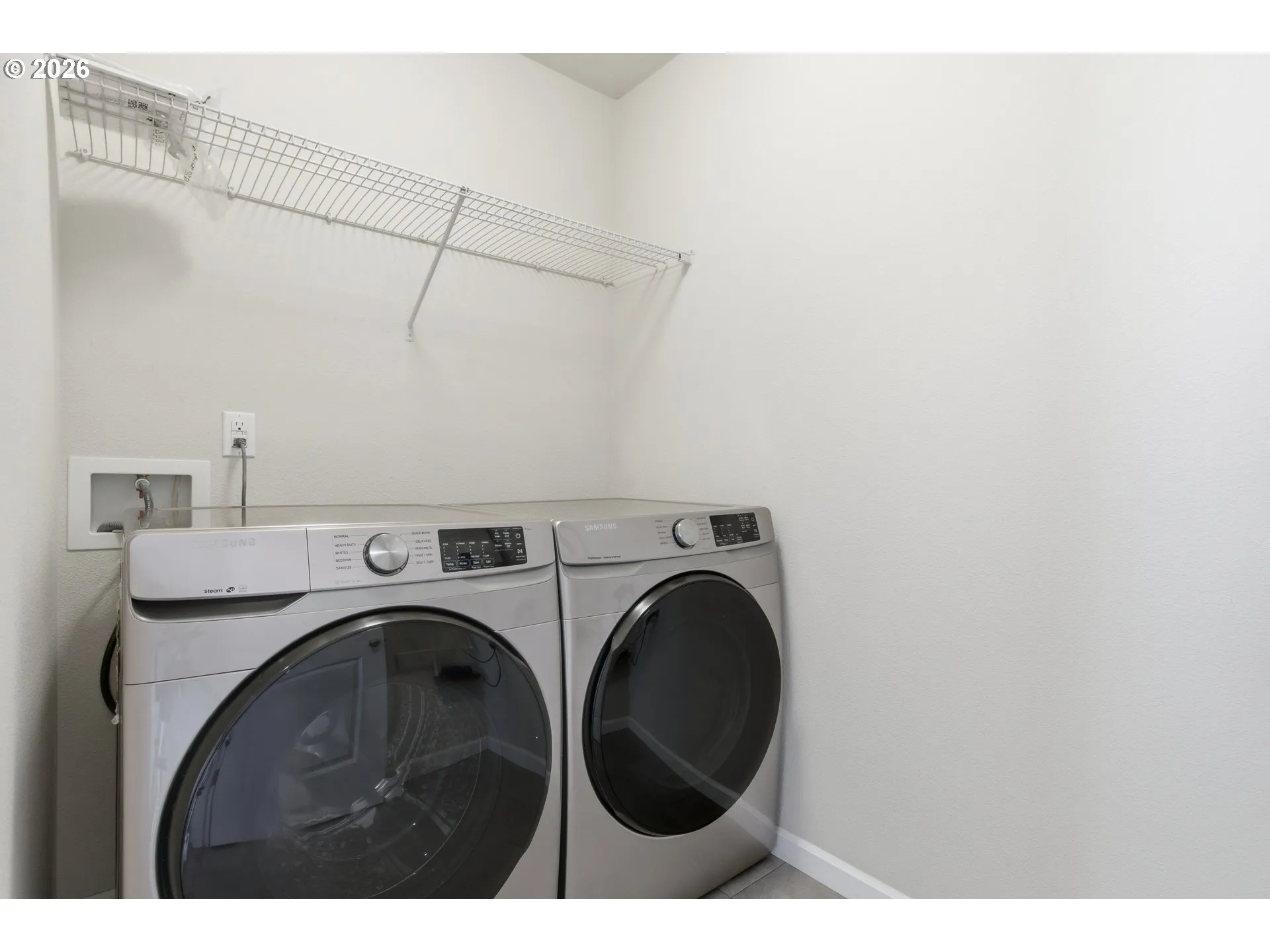 Laundry-Upper