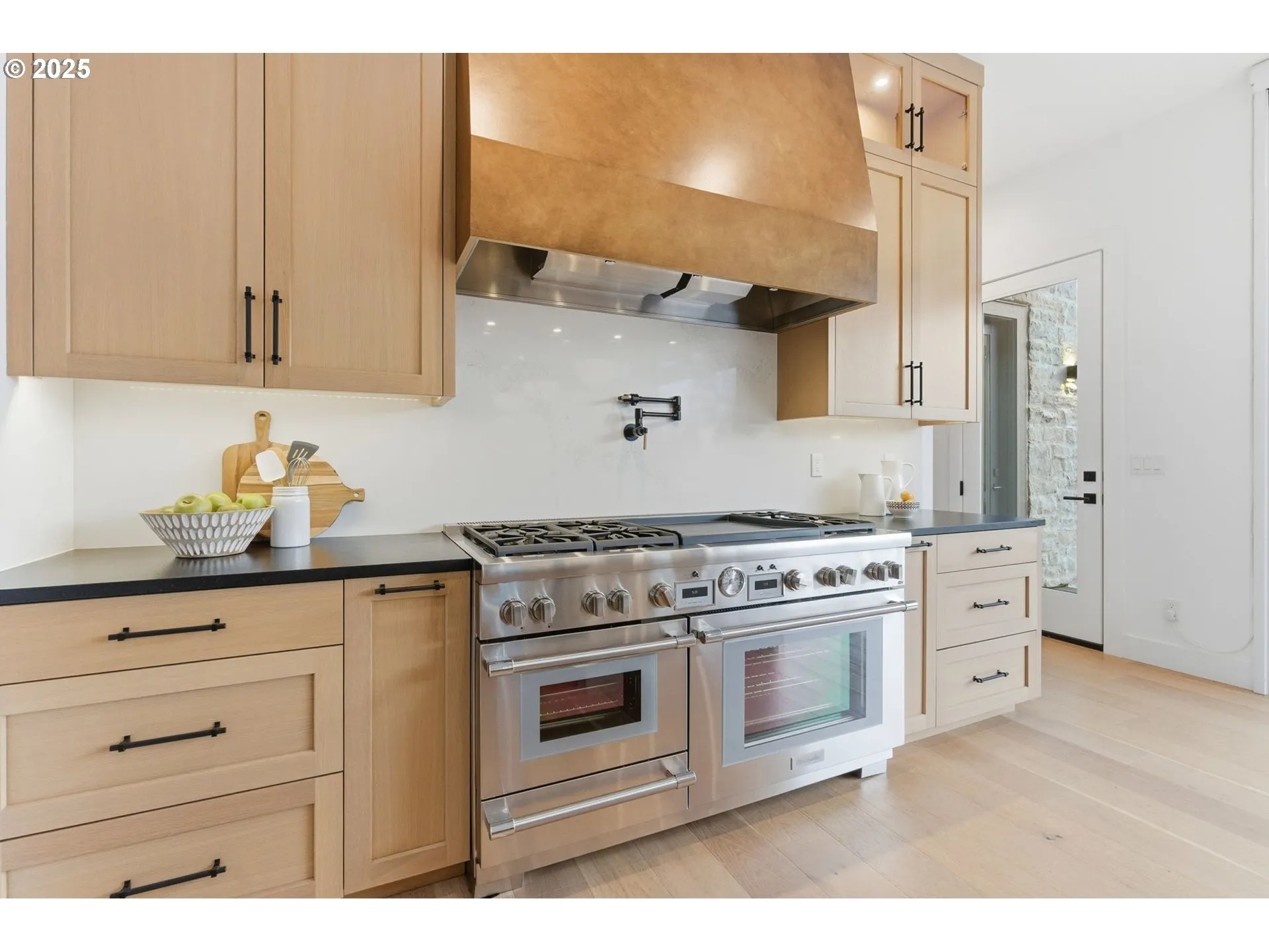 Kitchen-Oven