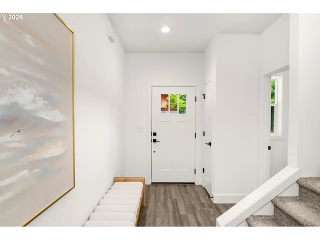 Entrance/Foyer
