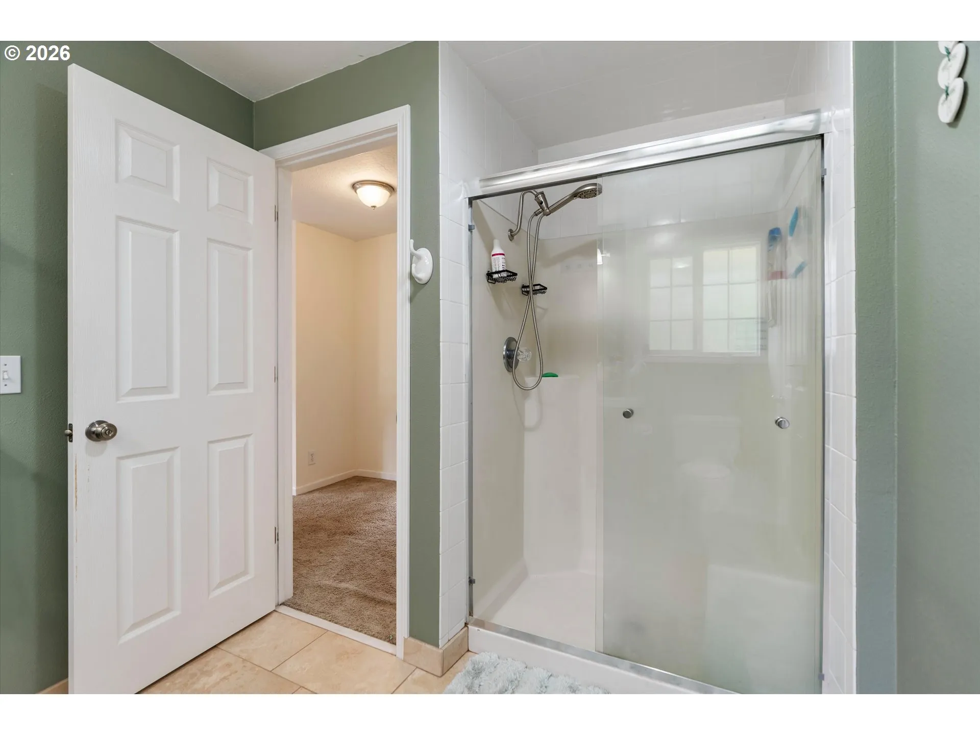 Bathroom-Upper