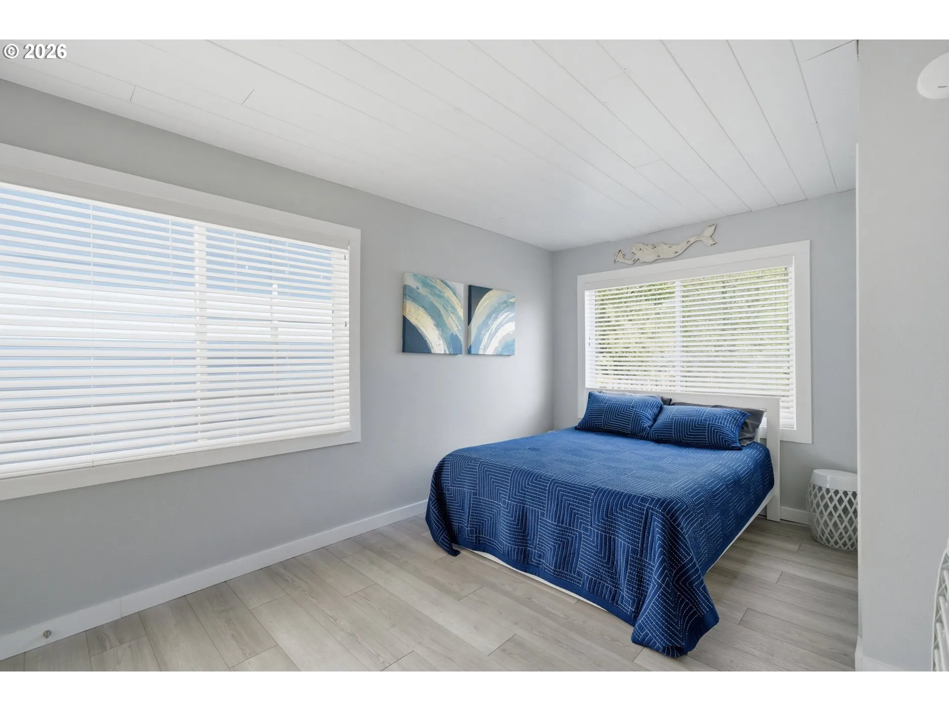 Bedroom, Primary