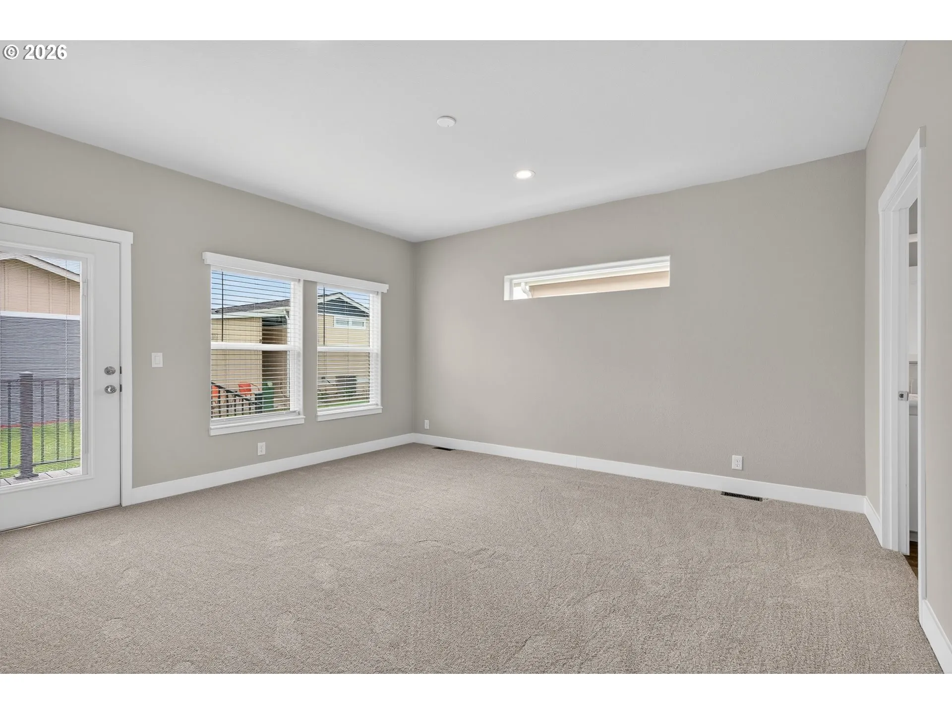 Bedroom, Primary