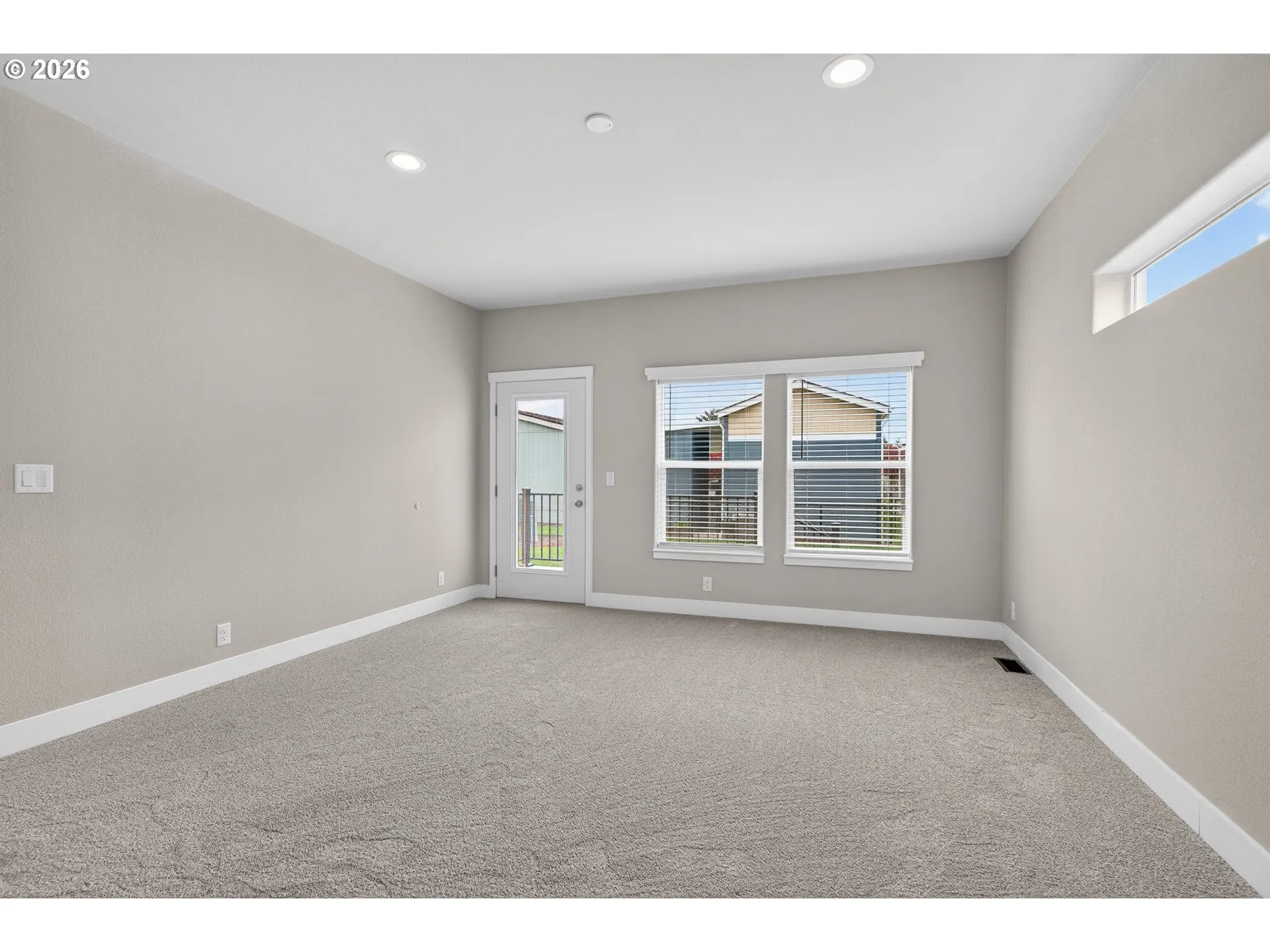 Bedroom, Primary