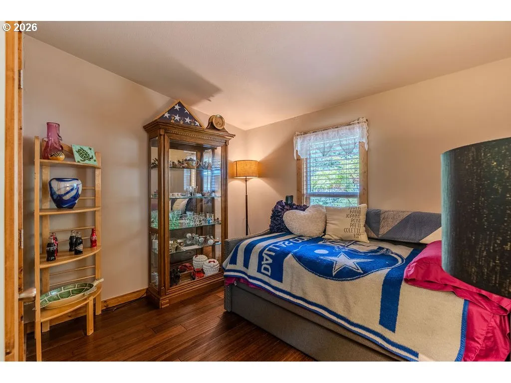 Bedroom-# 1