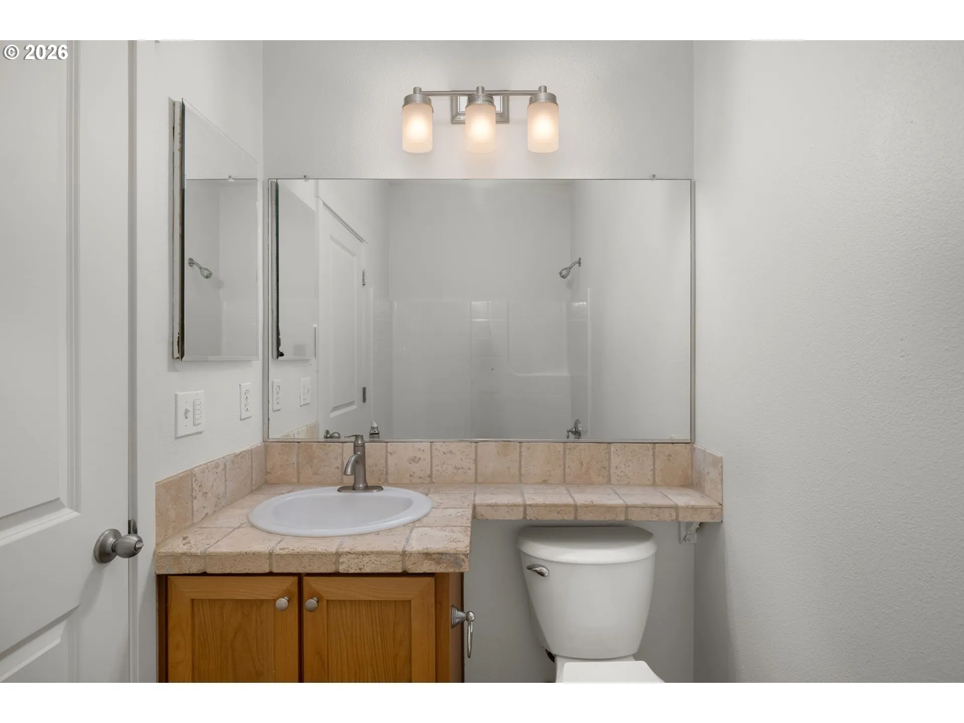 Bathroom, Attached