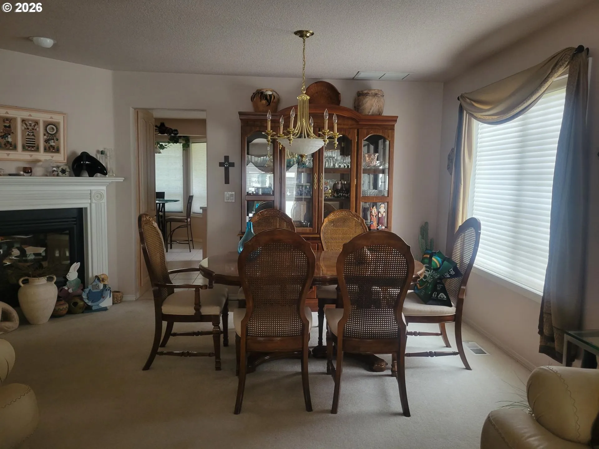 Dining Room-Formal