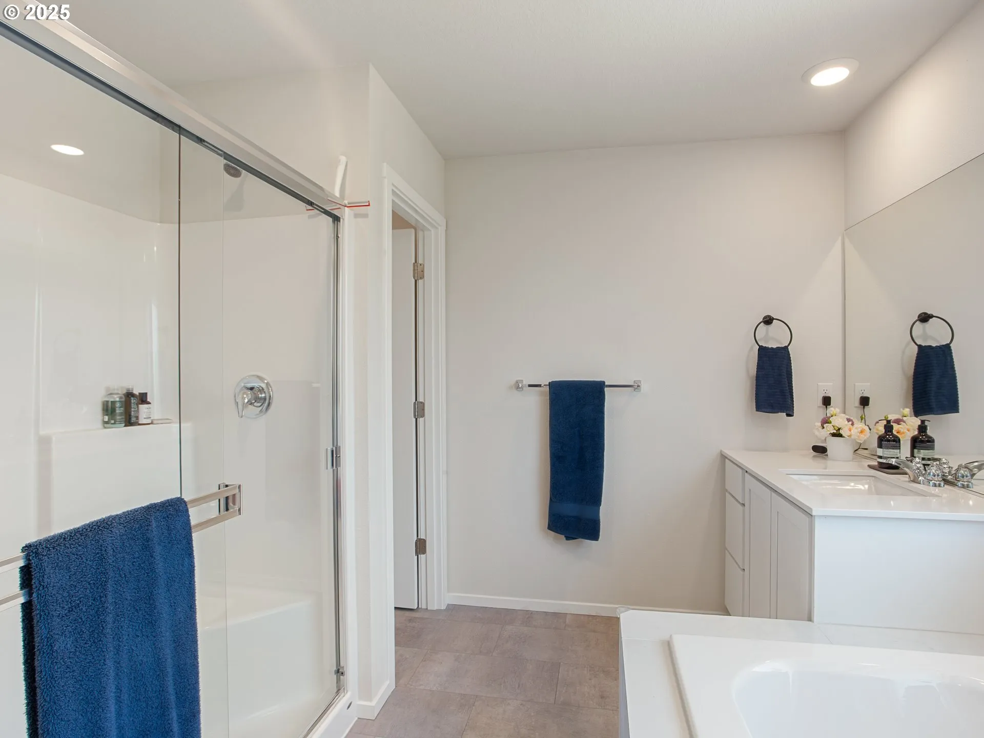 Bathroom-Garden Tub