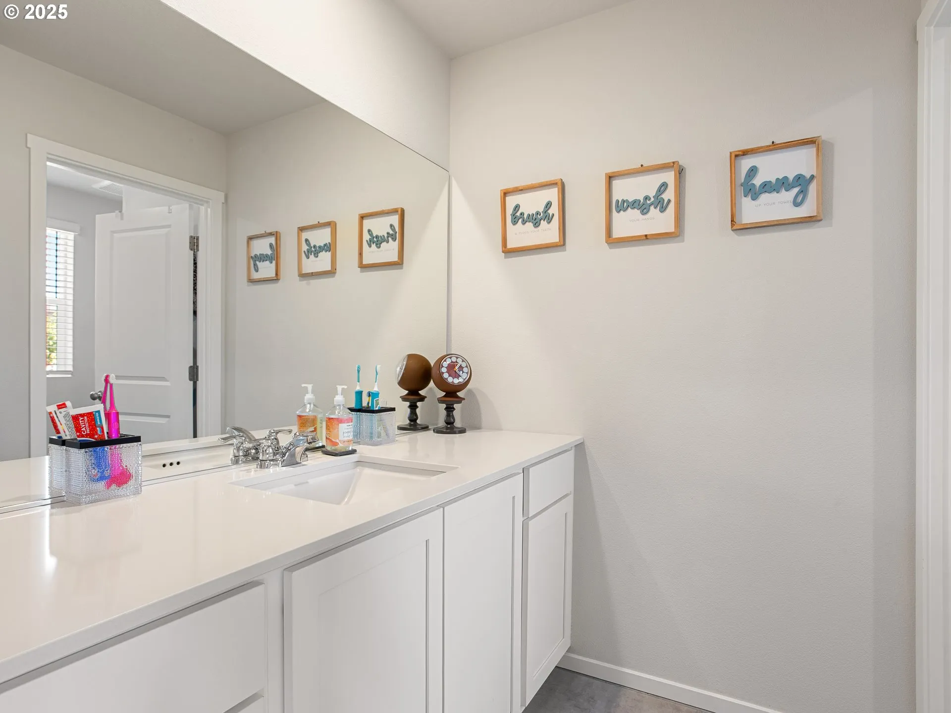 Bathroom-Hall