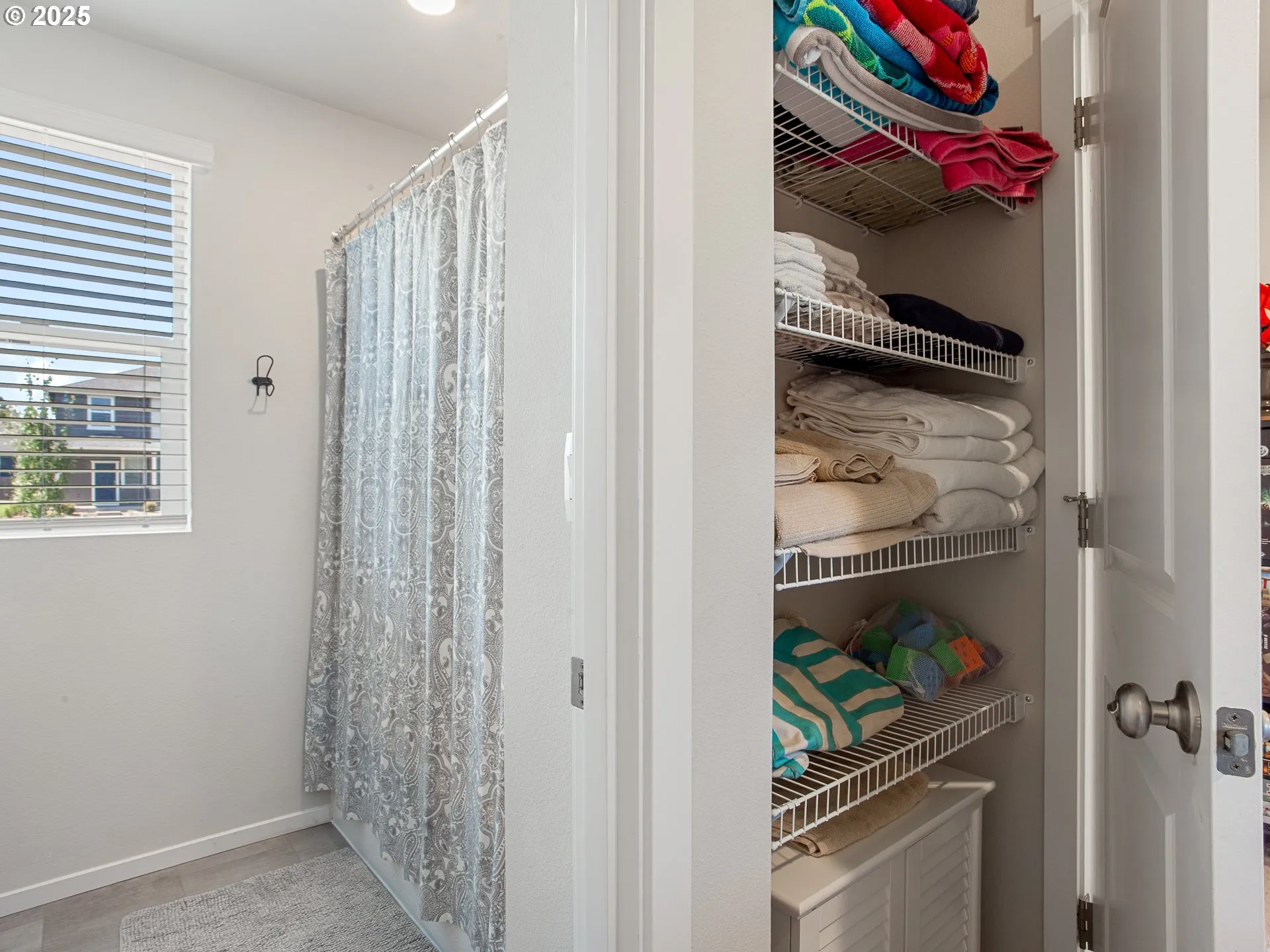 Bathroom-Hall