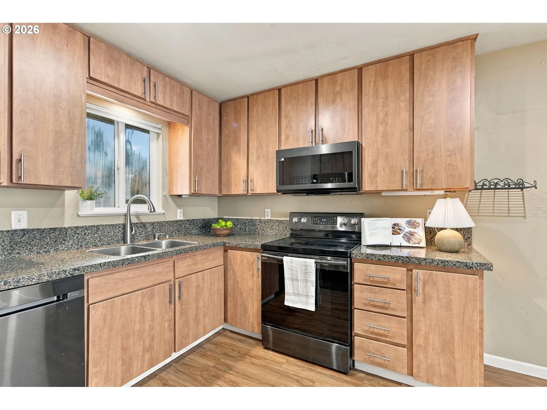 Kitchen-Oven
