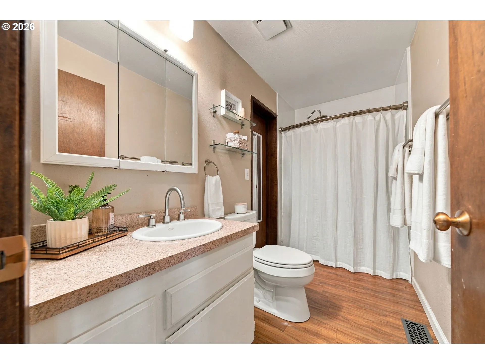 Bathroom-Main