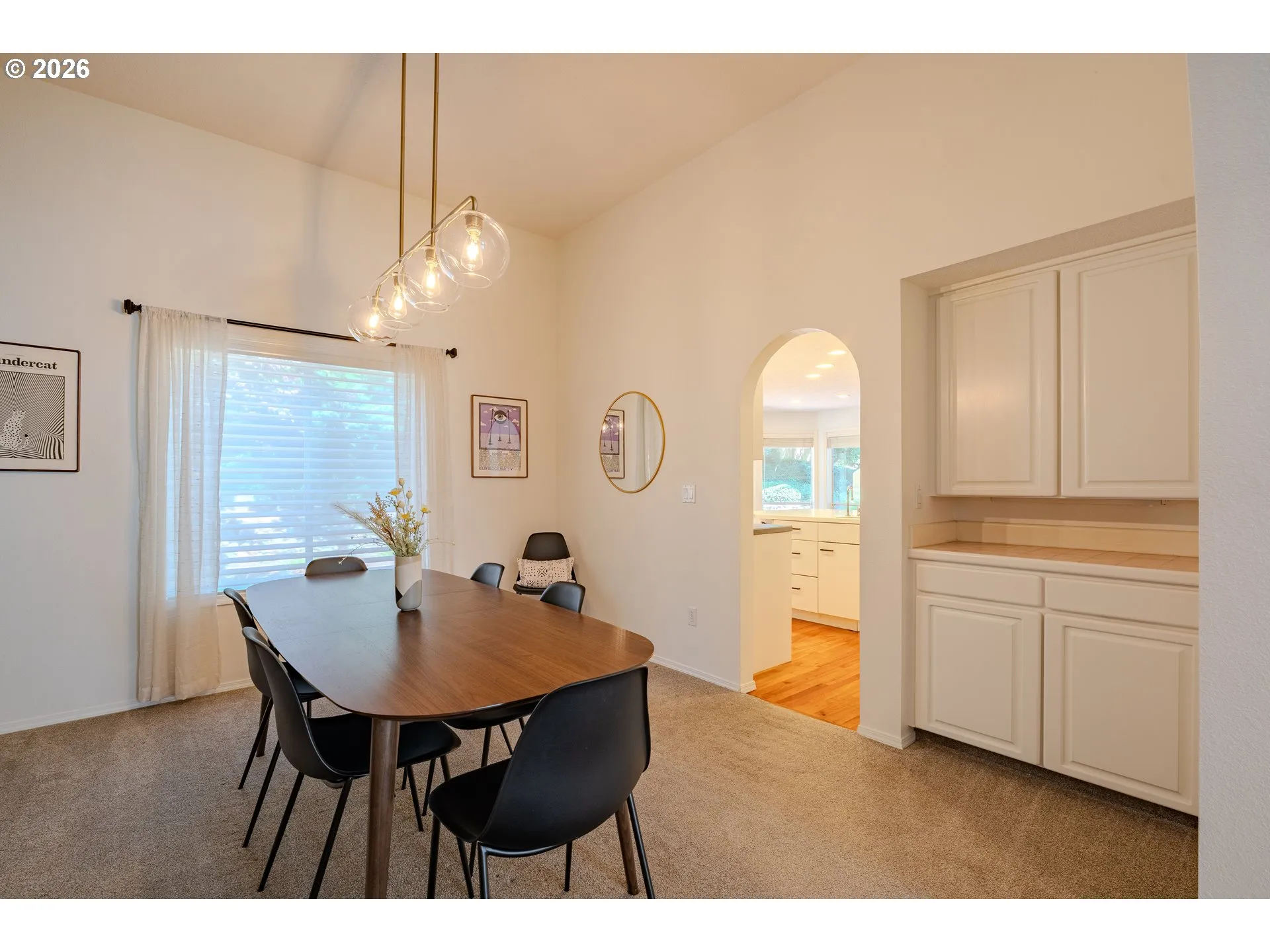 Dining Room-Built-In Cabinets