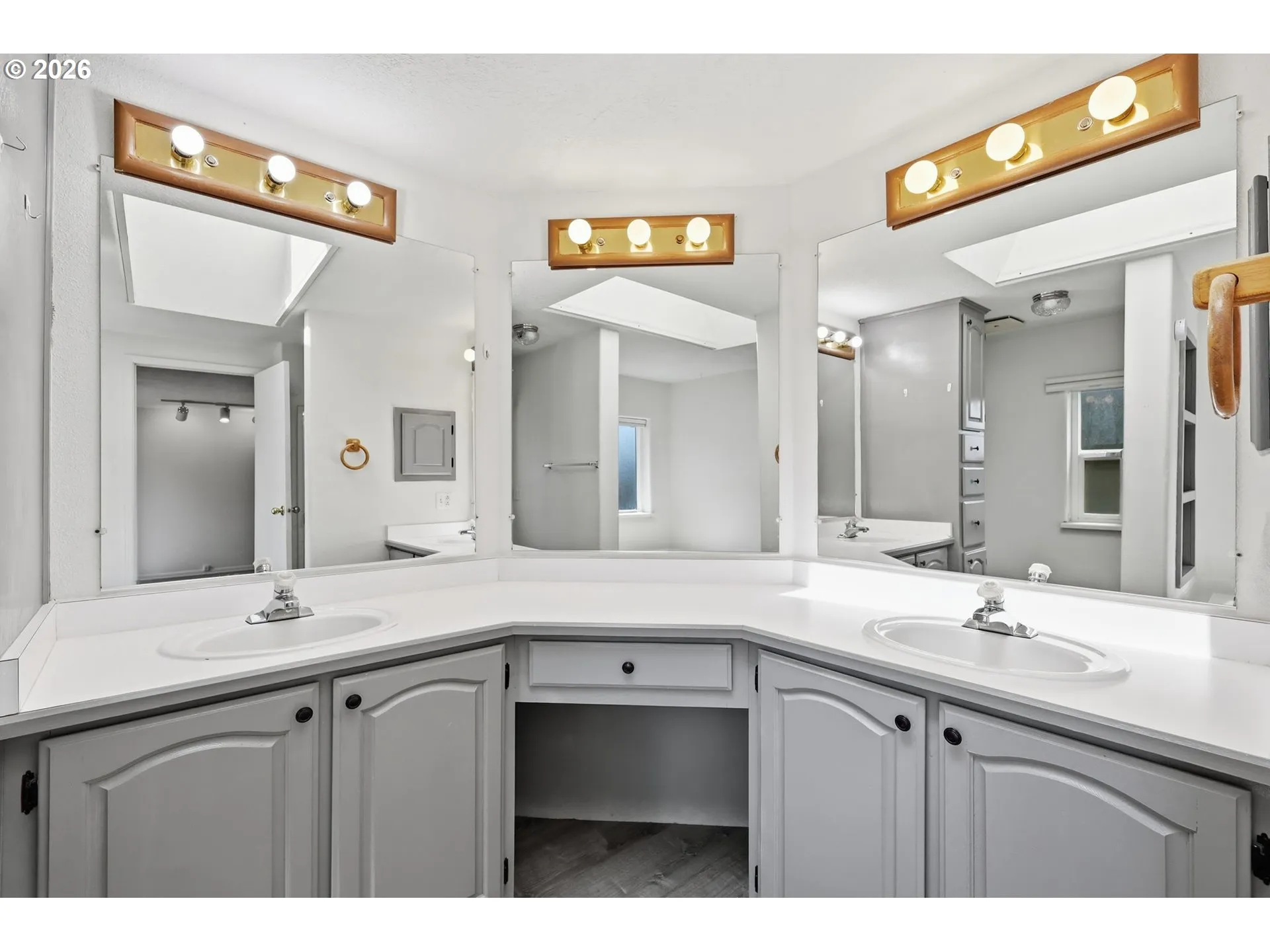 Owner's Suite Bathroom