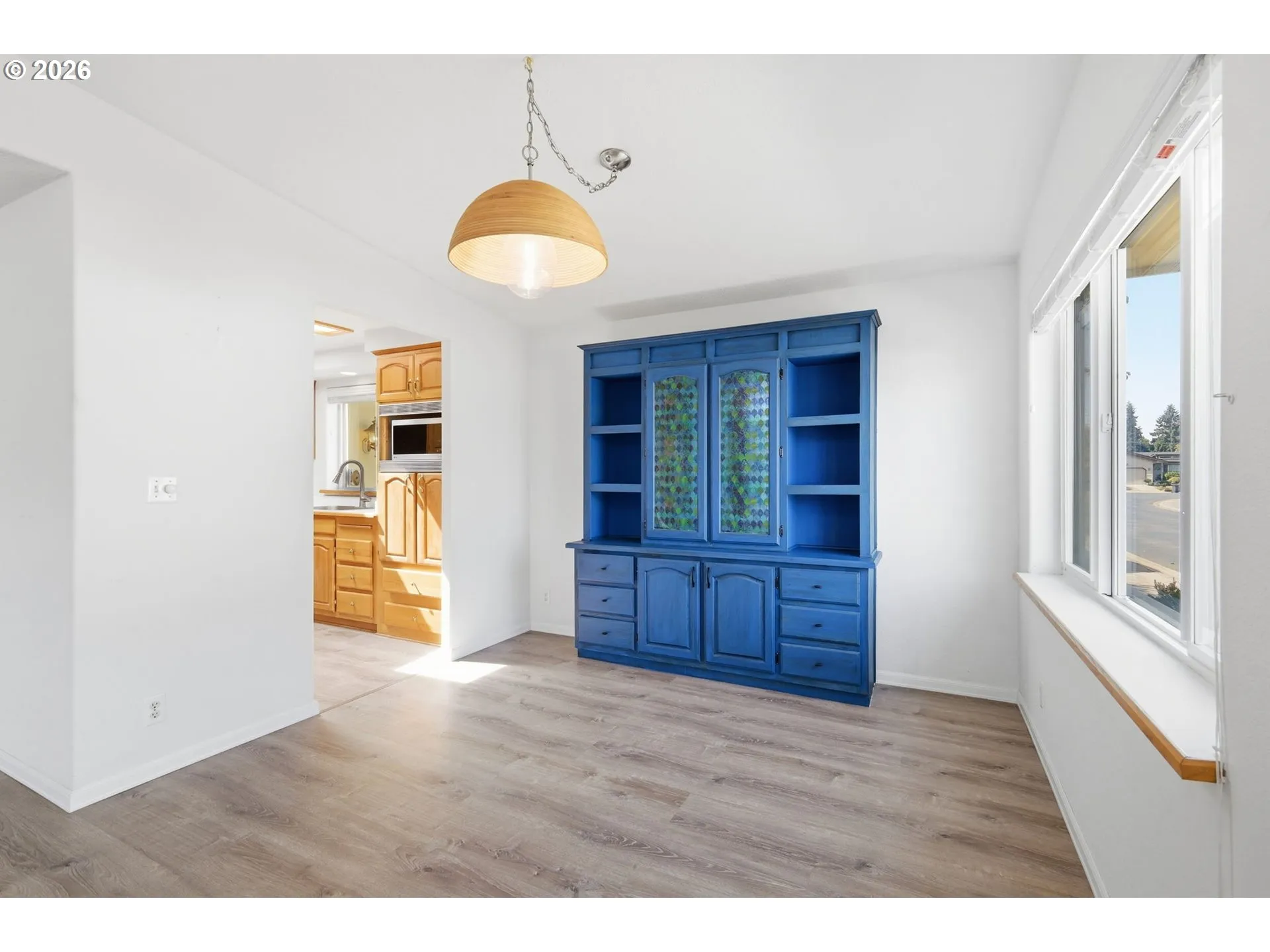 Dining Room-Built-In Cabinets