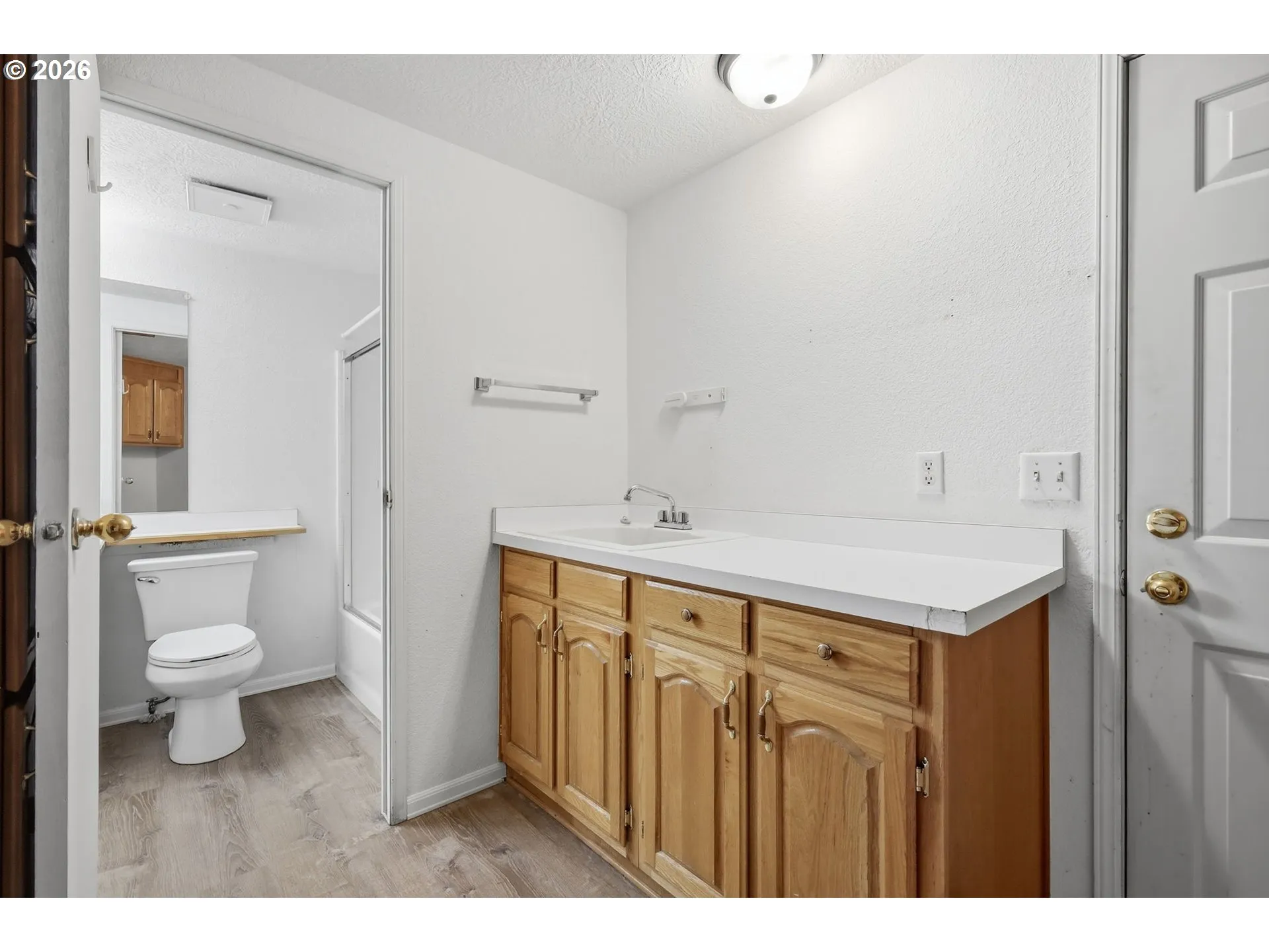 Bathroom-Hall