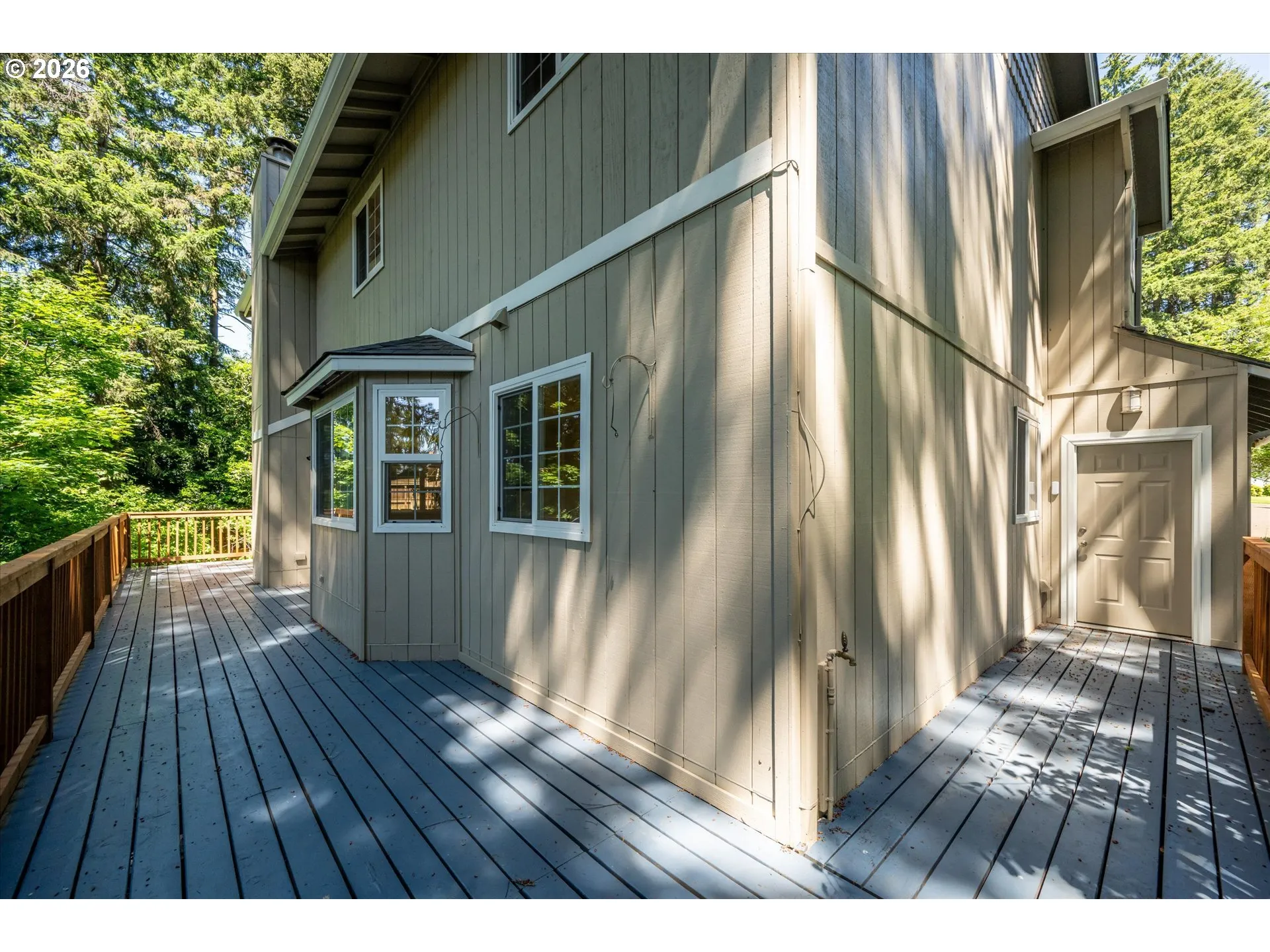 Deck-Main