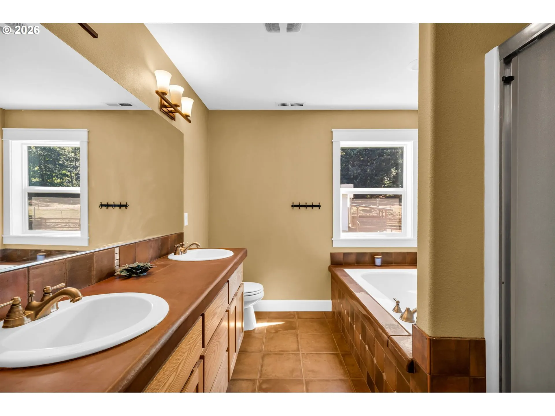 Primary Bedroom-Attached Bathroom