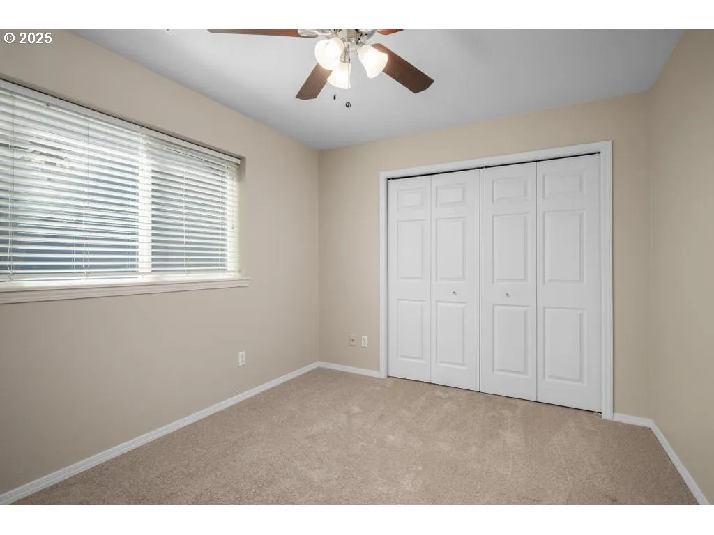Bedroom-Ceiling Fan