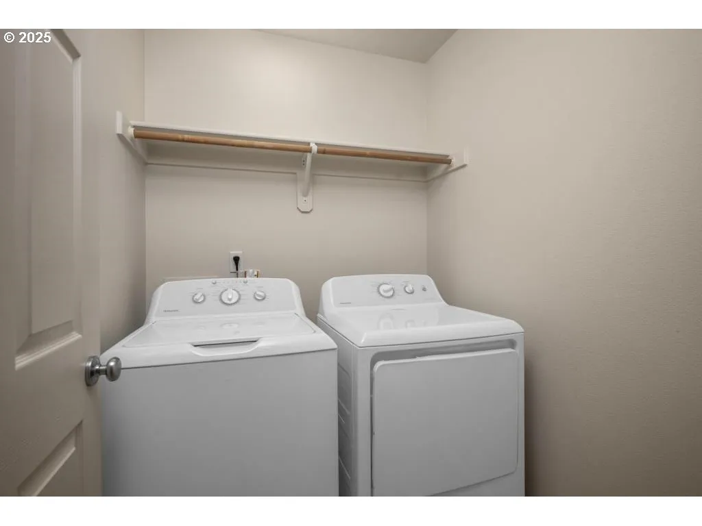 Laundry-Upper