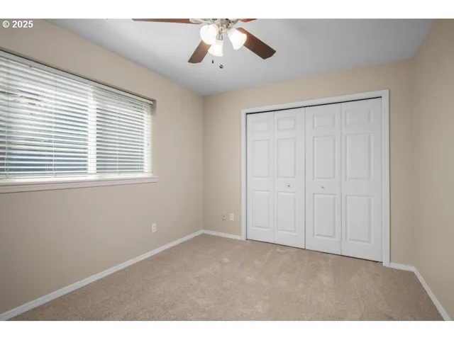 Bedroom-Ceiling Fan