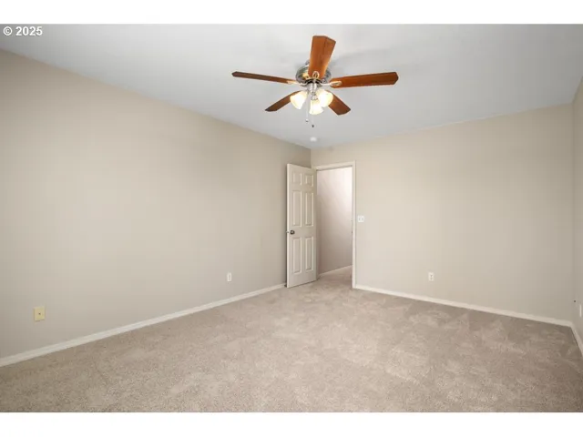 Primary Bedroom-Ceiling Fan