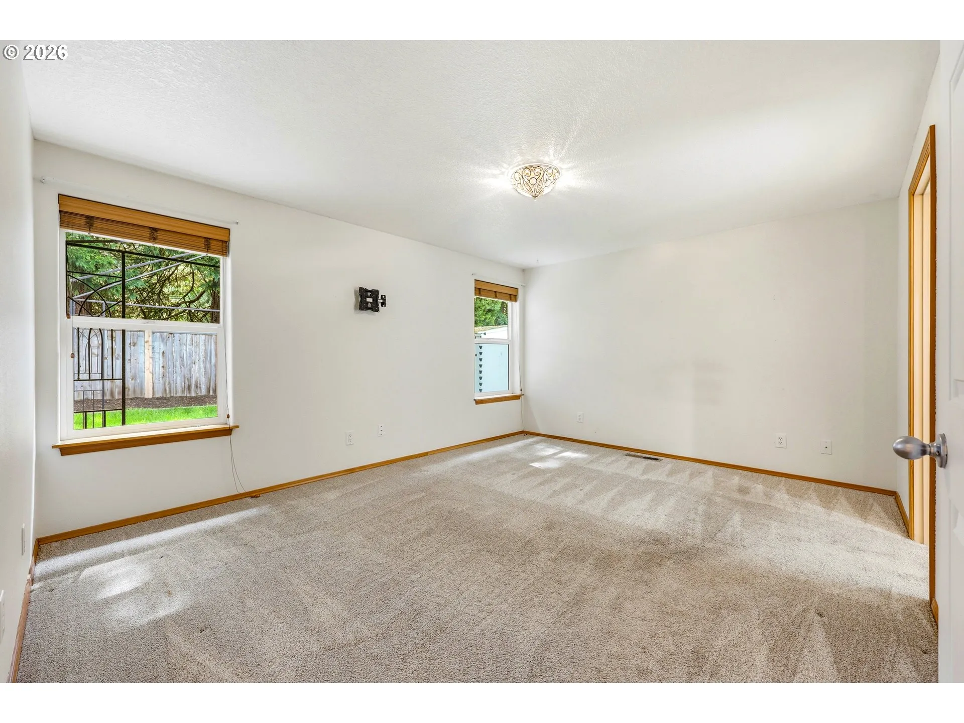 Bedroom, Primary