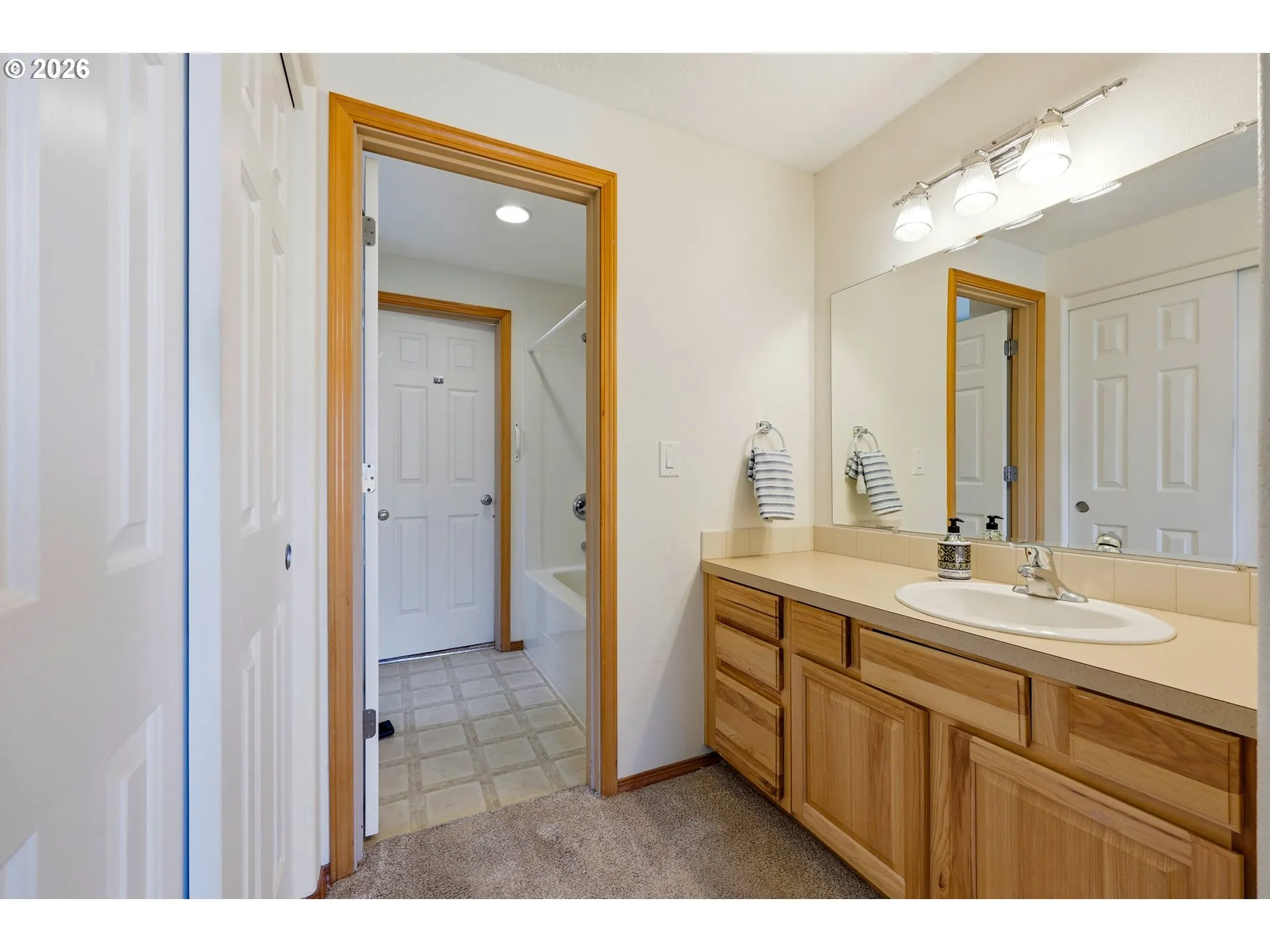 Bathroom-Jack and Jill