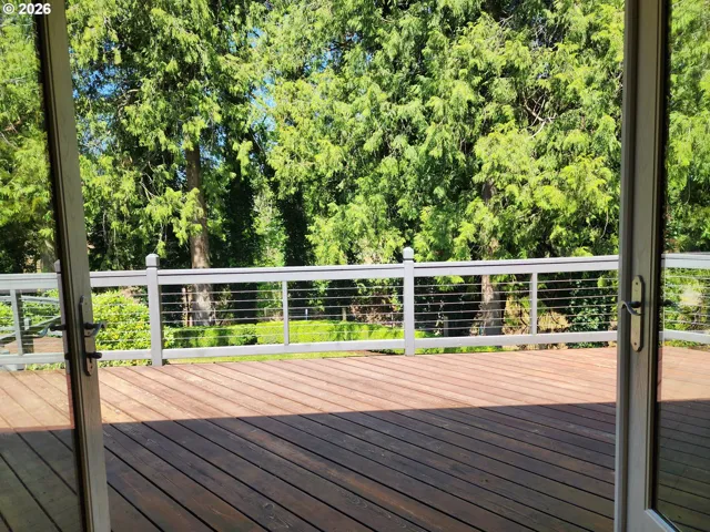 Deck-Main
