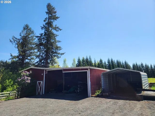 Barn