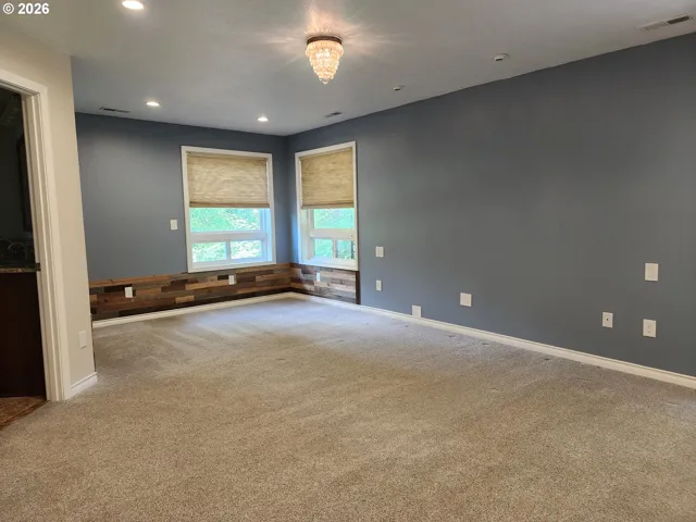 Bedroom, Owner's Suite