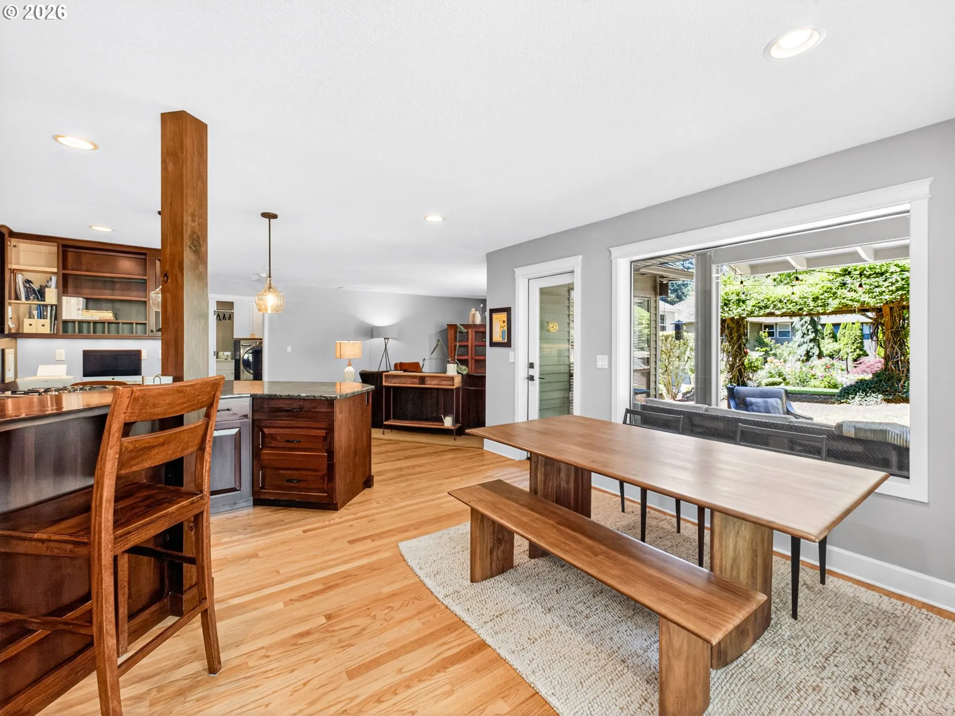 Kitchen/Nook-Eating Area