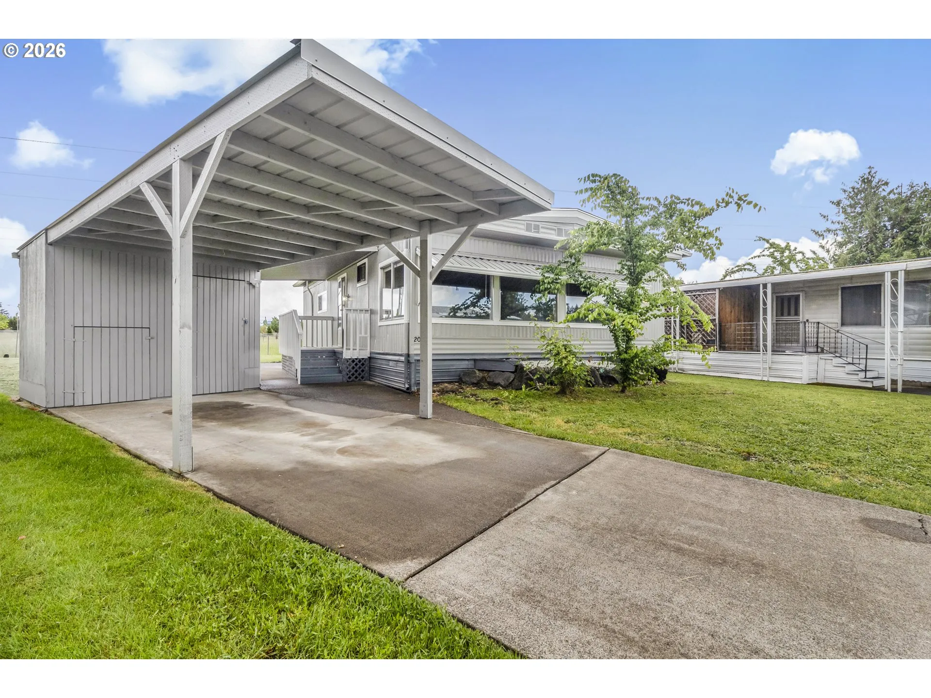 Carport