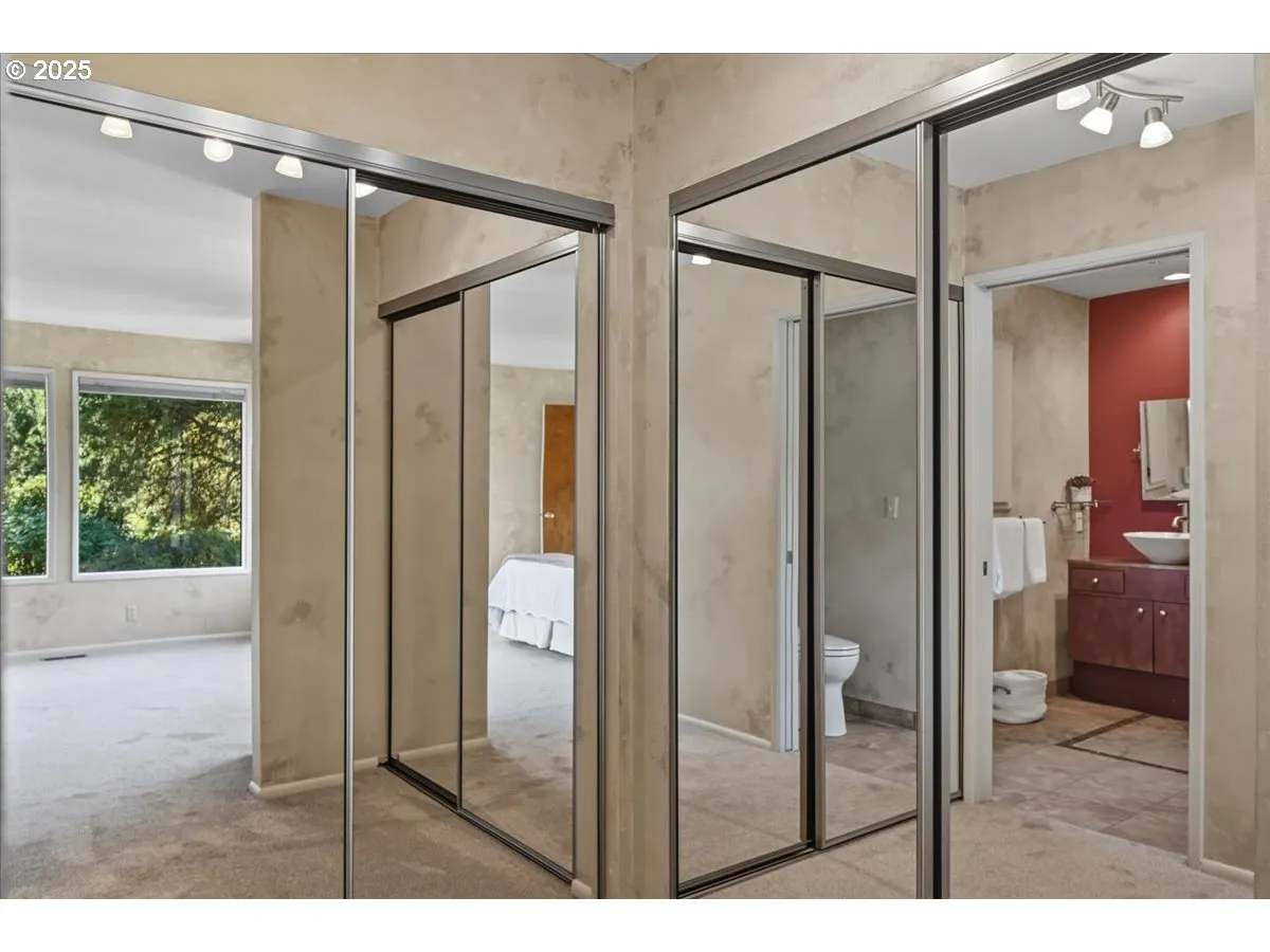 Owner's Suite Bedroom