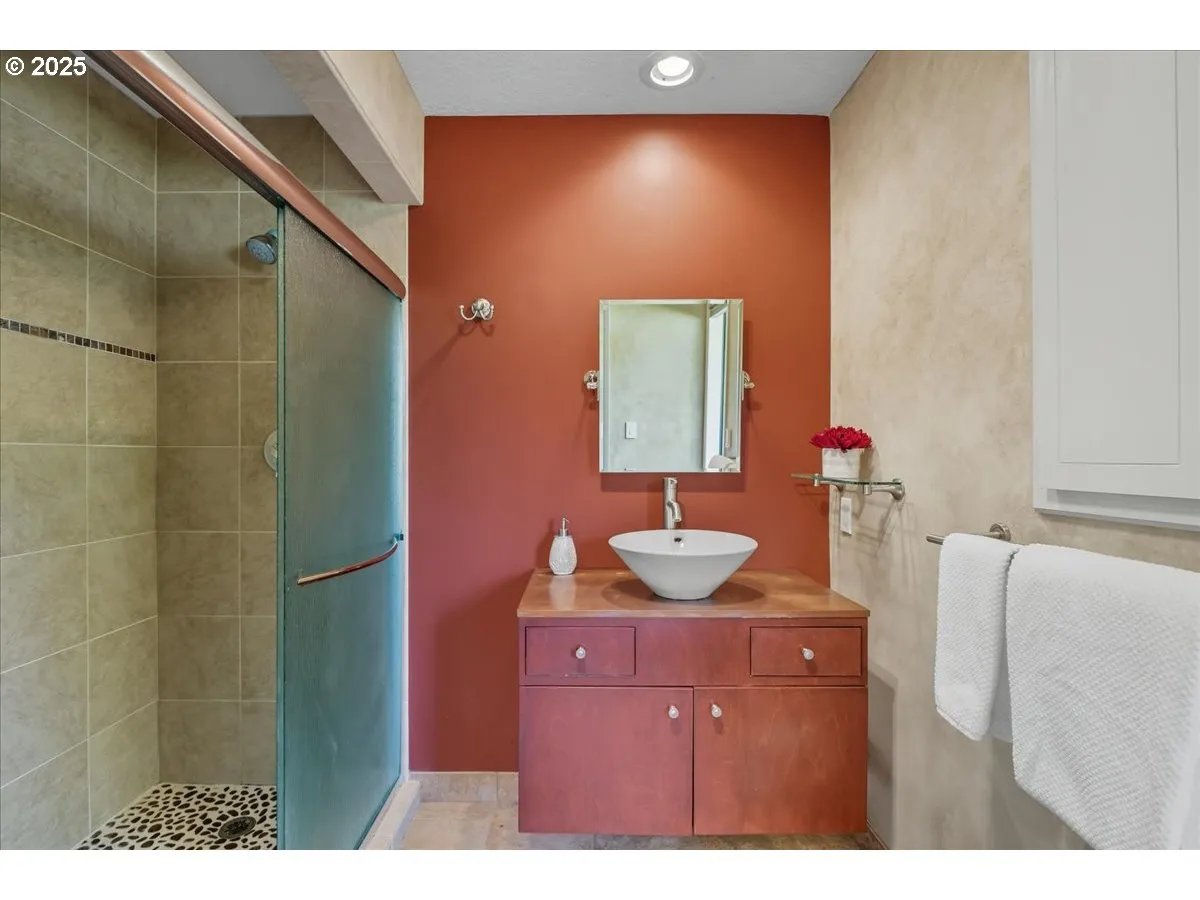 Bathroom, Attached-Walk in Shower