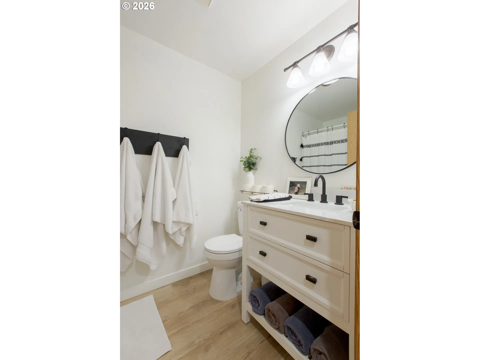 Bathroom-Hall