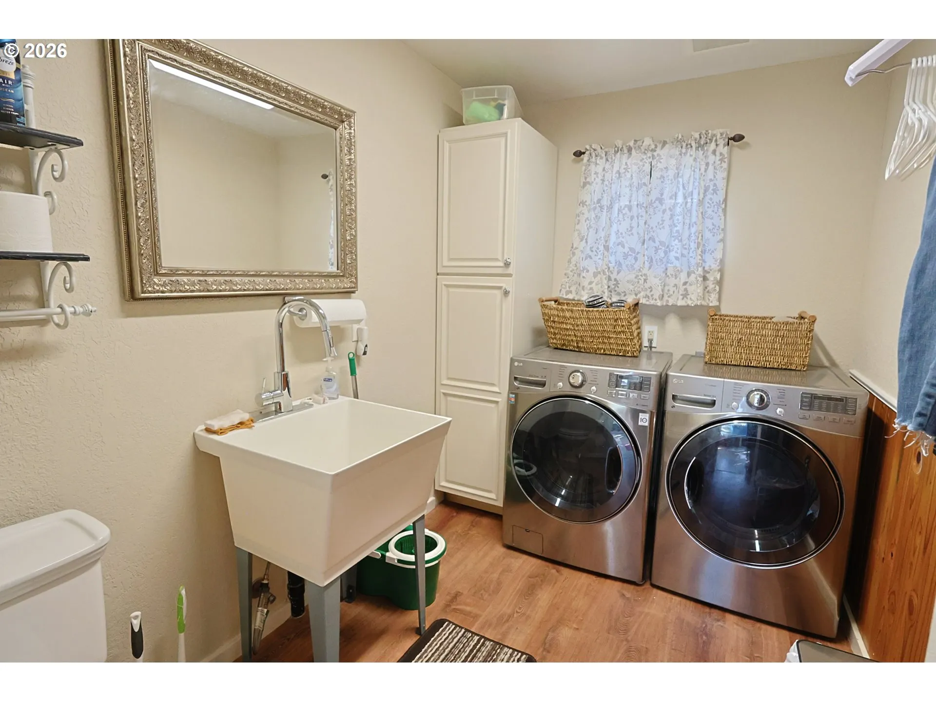 Laundry-Main