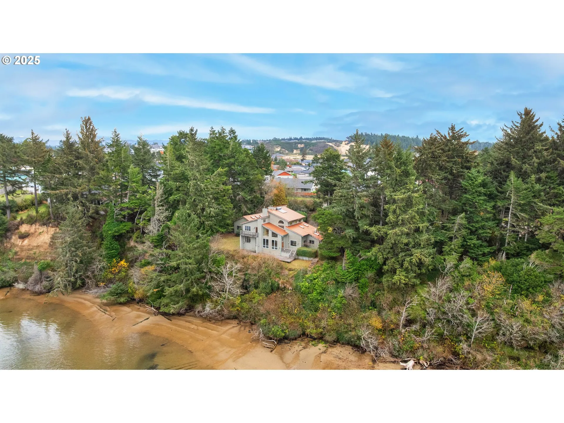 Drone View/UAV-Aerial