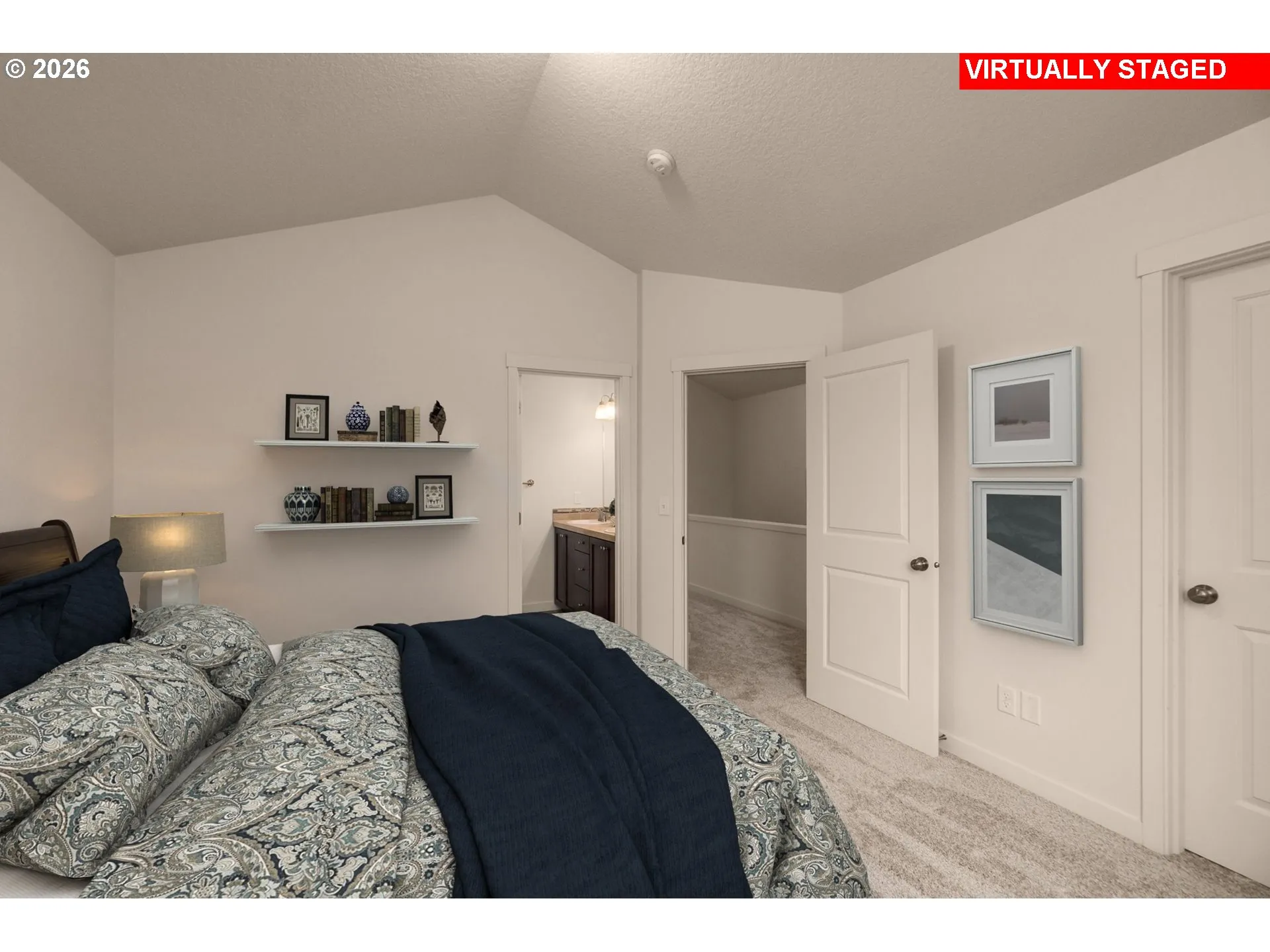 Bedroom, Owner's Suite-Vaulted Ceilings