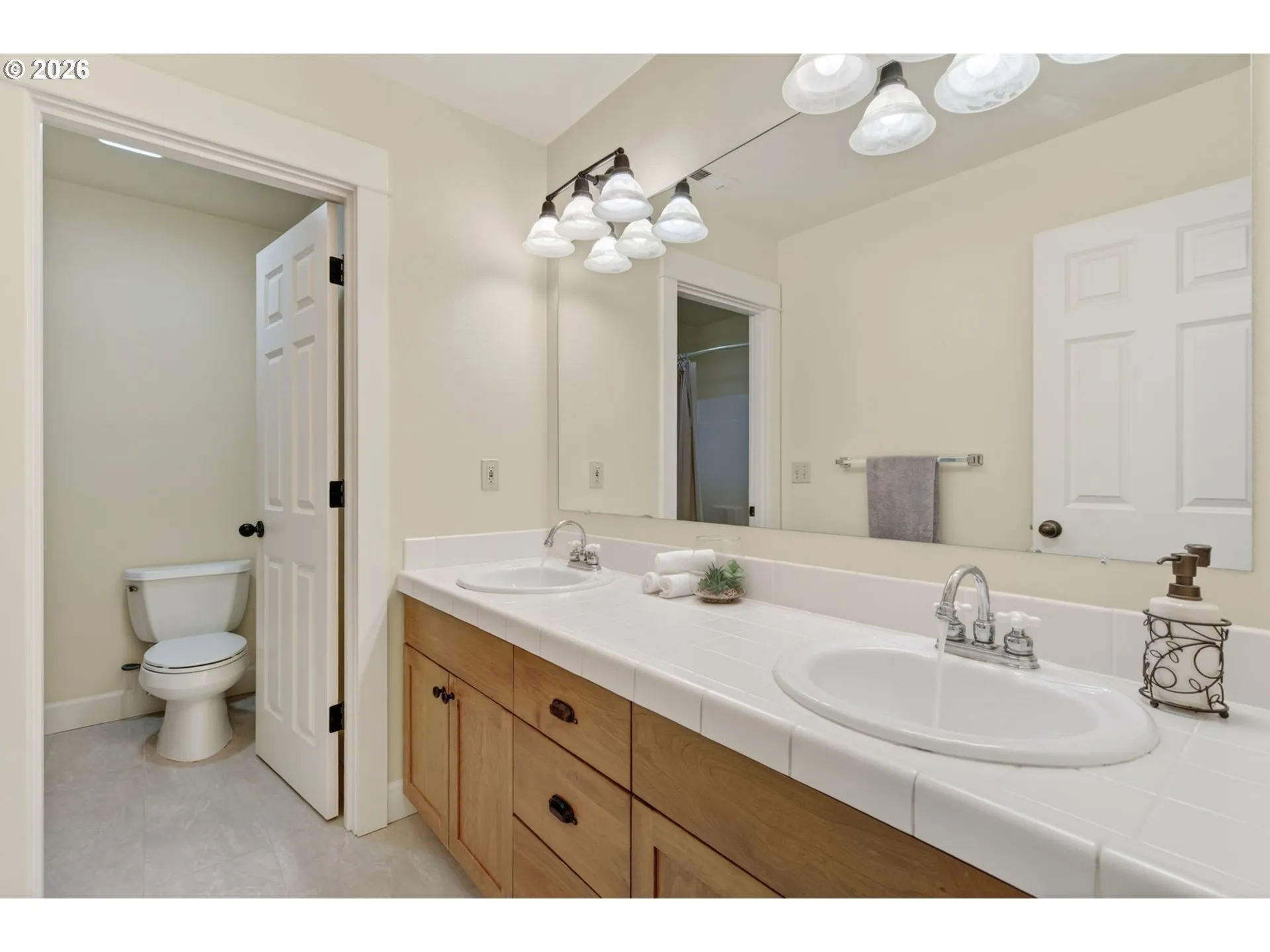 Bathroom-Hall