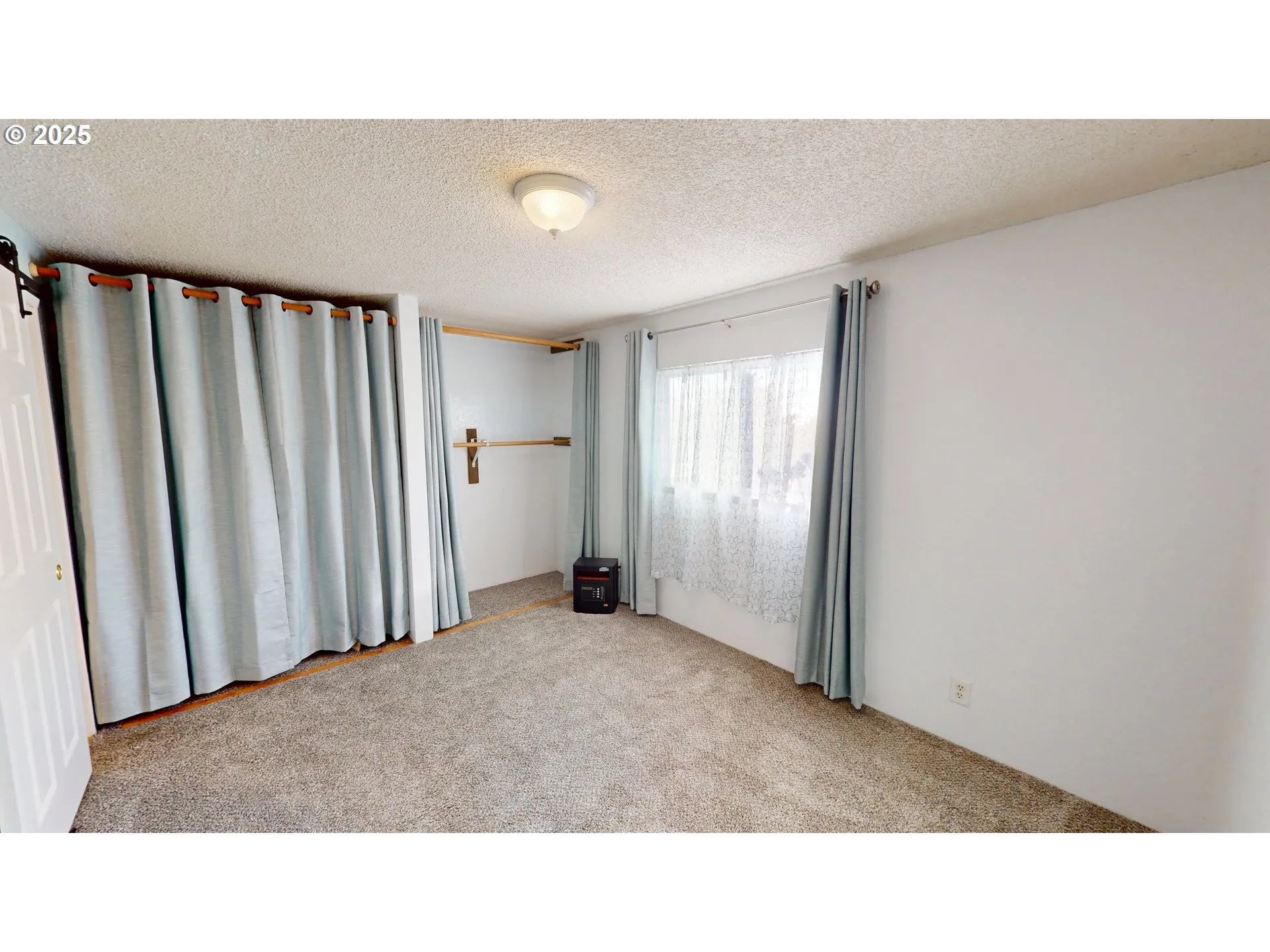 Bedroom-# 1