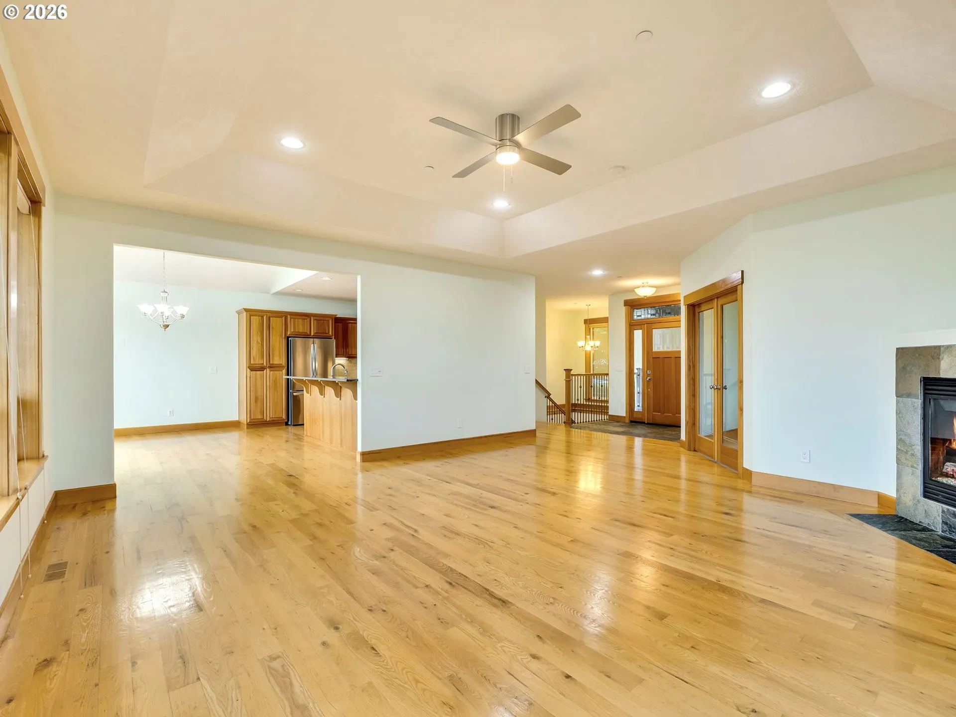 Living Room/Dining Room-Ceiling Fan