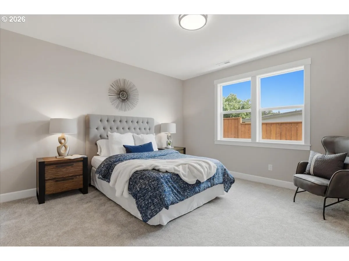 Bedroom, Primary