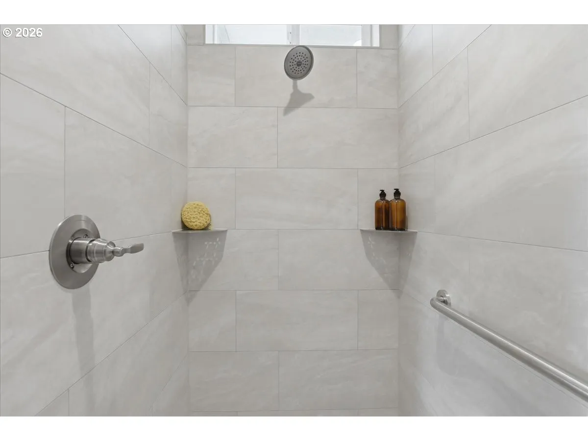 Bathroom, Attached-Walk in Shower